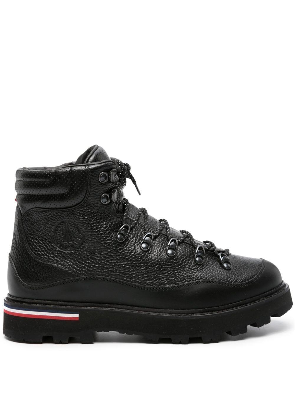 Peka Trek Hiking Boots In Black Product Image