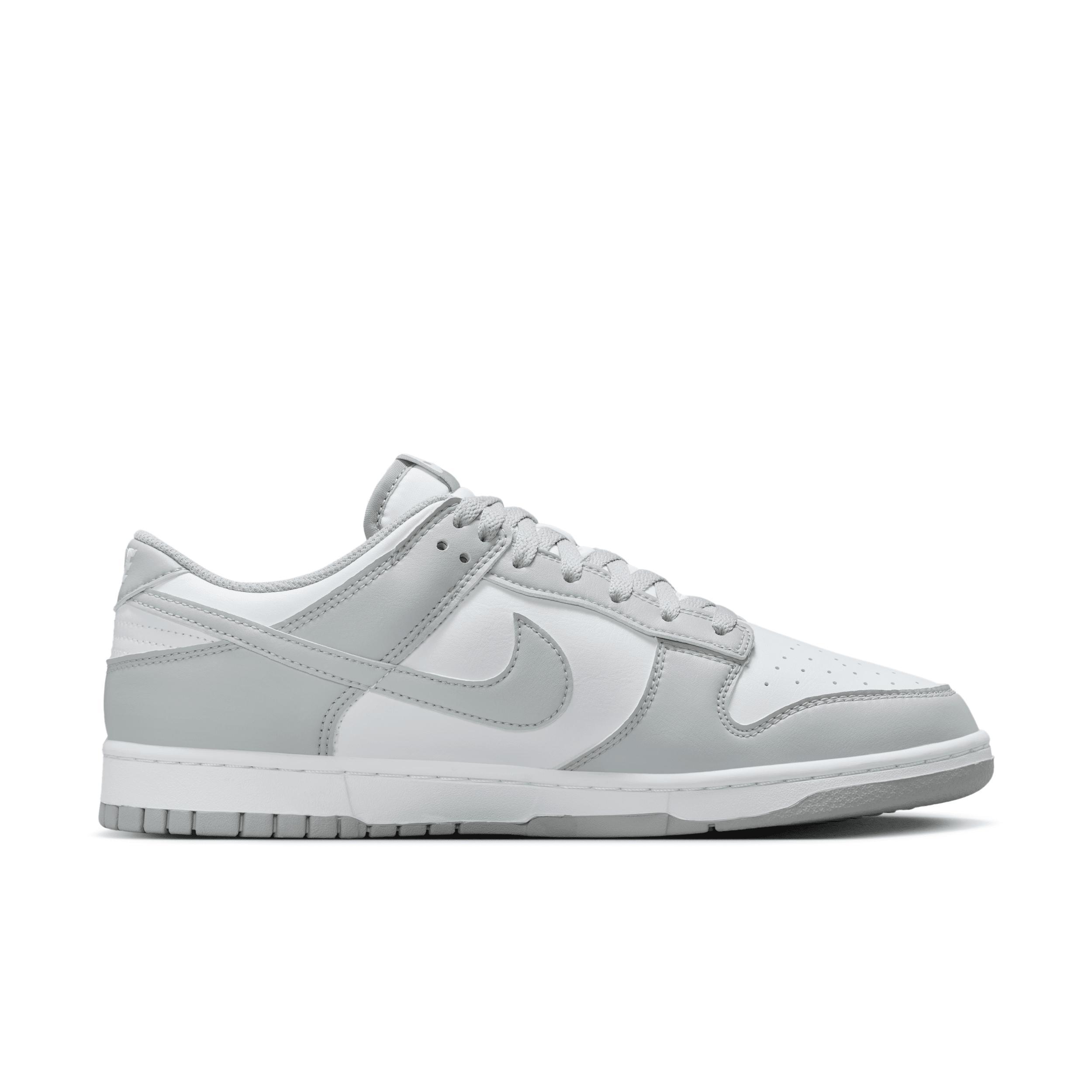 Nike Men's Dunk Low Retro Shoes Product Image