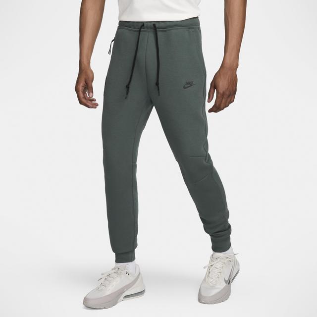 Men's Nike Sportswear Tech Fleece Jogger Pants Product Image