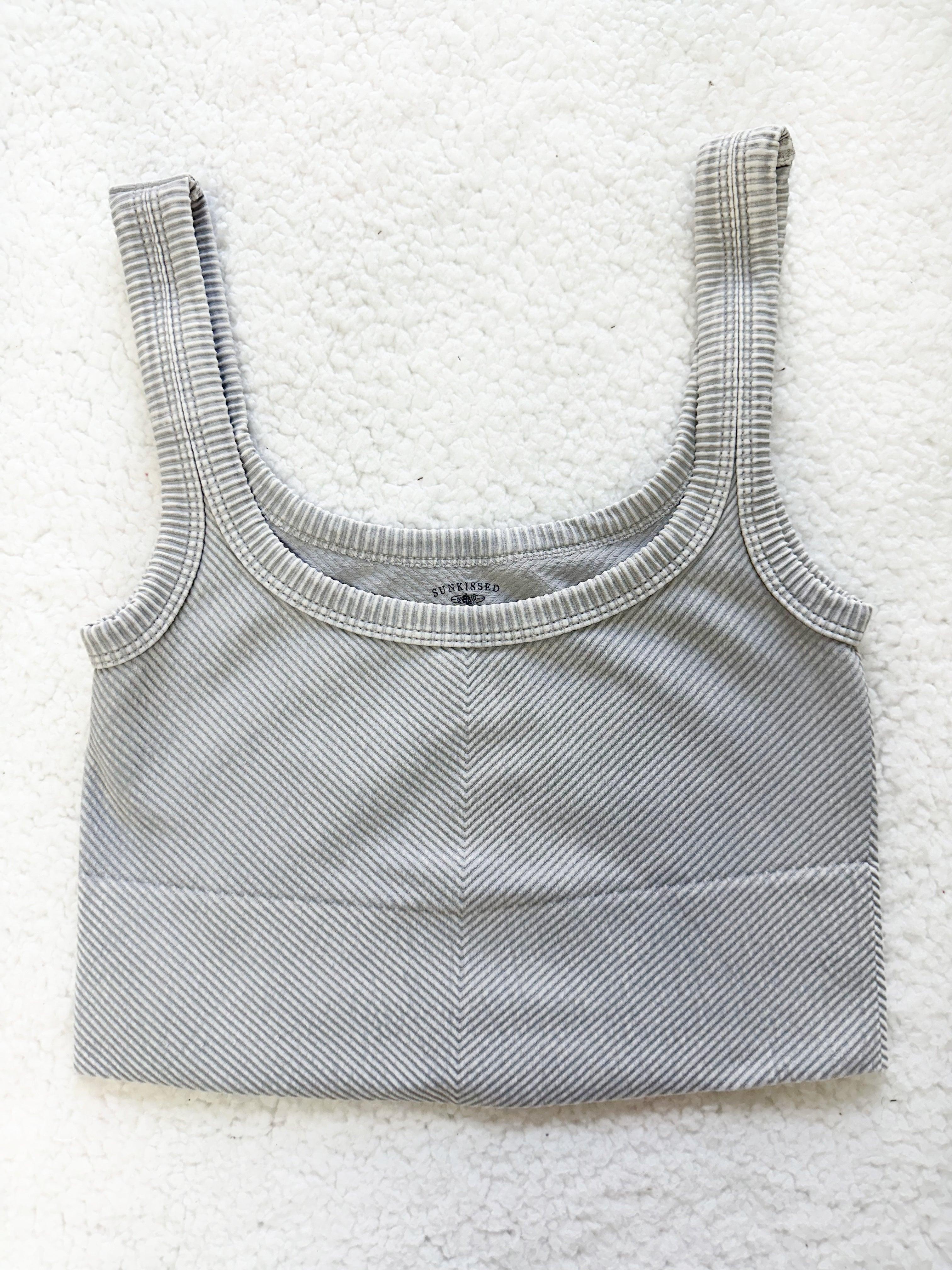 Viral Everyday Tanktop Product Image