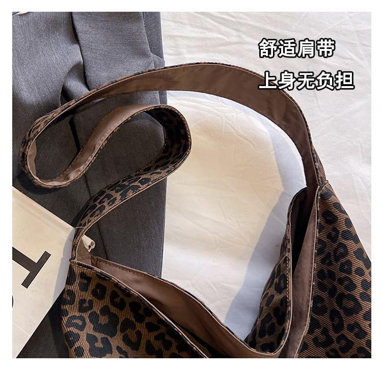 Leopard Lettering Print Reversible Tote Bag Product Image