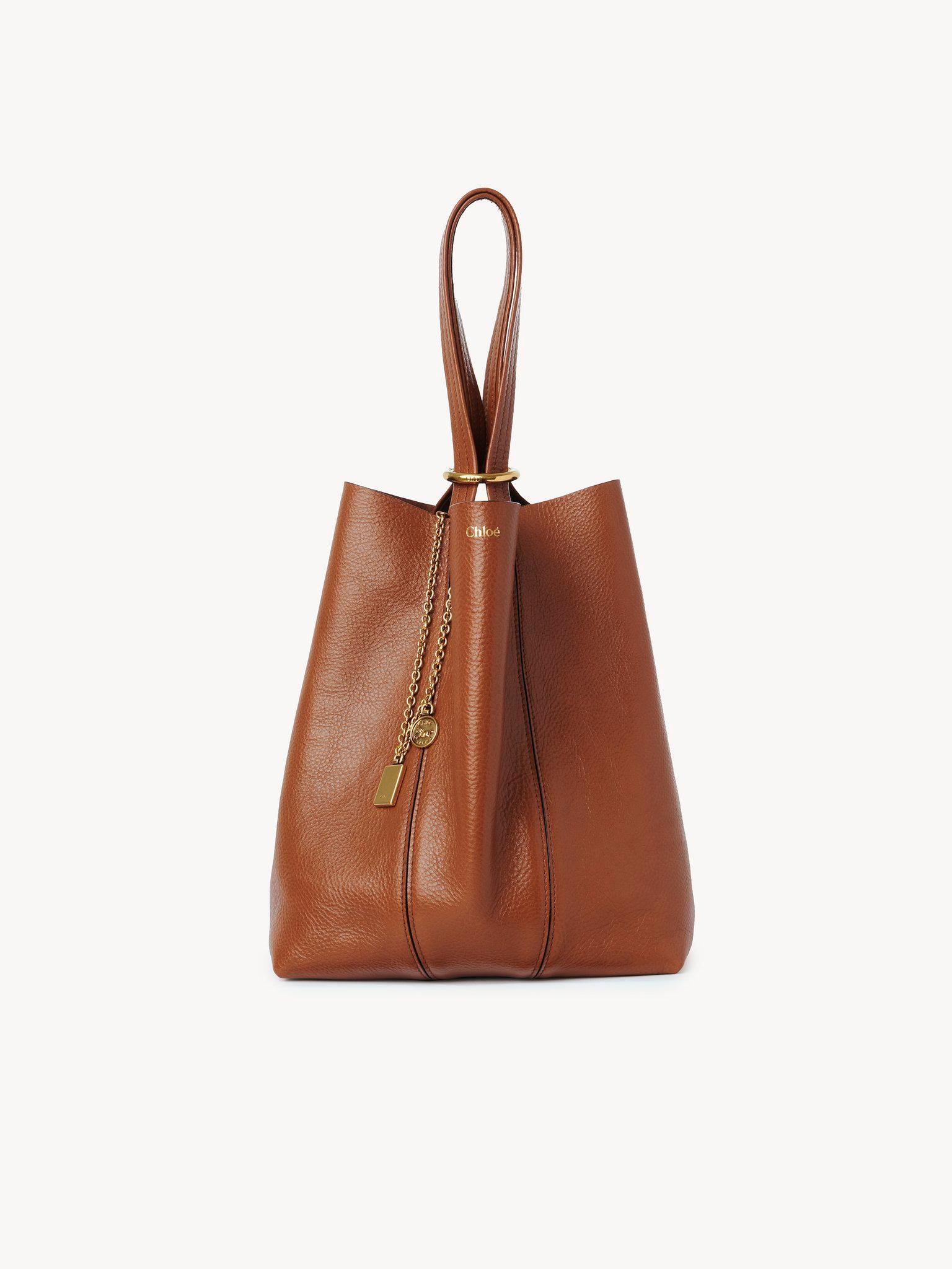 Chloé Spin tote bag in grained leather Product Image