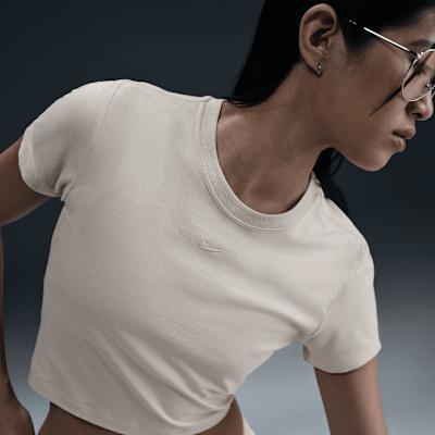 Nike Sportswear Chill Knit Women's Cropped T-Shirt Product Image