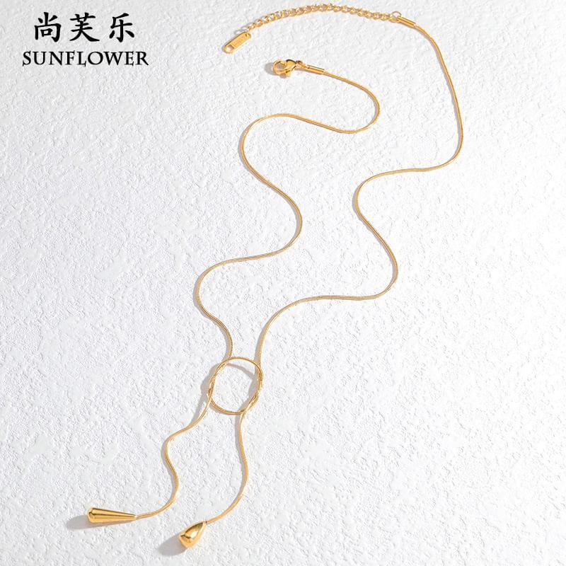 Knotted Lariat Necklace Product Image