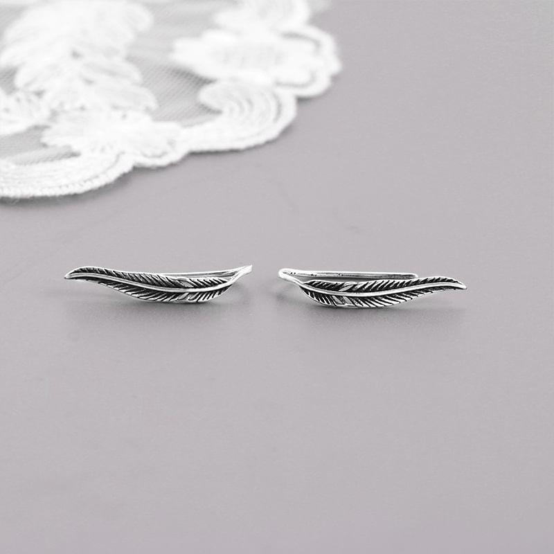 Feather Stud Earring Product Image