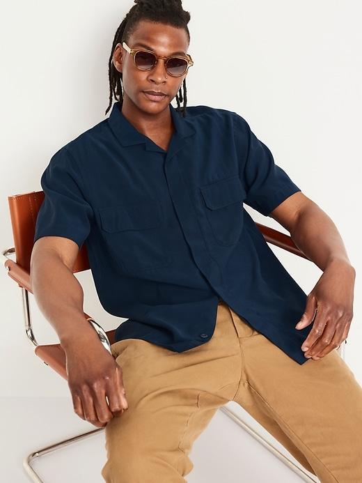 Short-Sleeve Utility Shirt Product Image