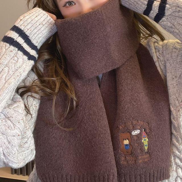 Bear Embroidered Knit Scarf Product Image