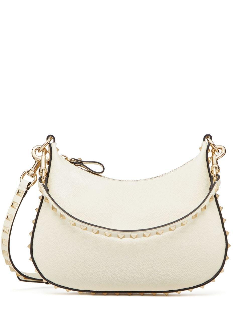 Rockstud Schultertasche In White Product Image