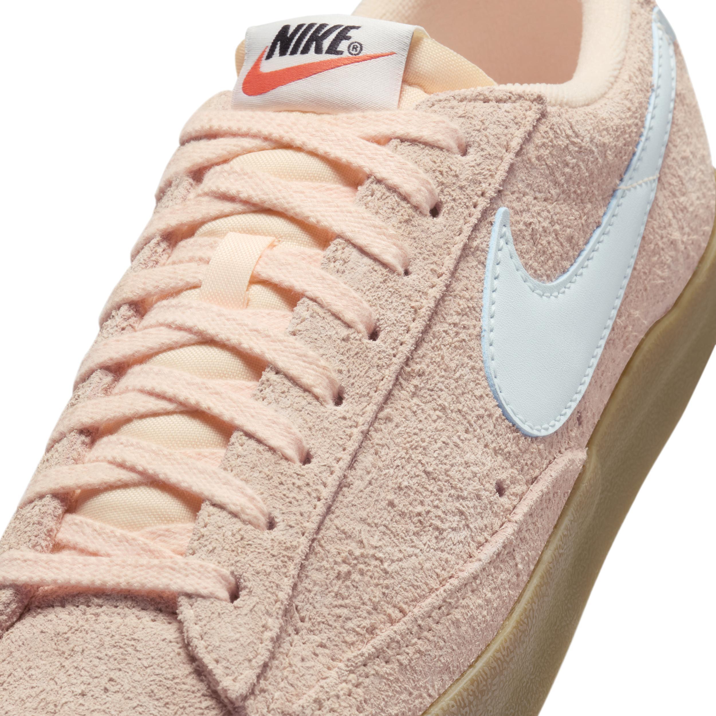 Nike Women's Blazer Low '77 Vintage Shoes Product Image