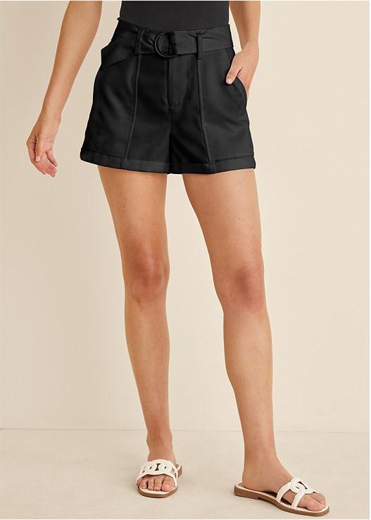 Relaxed Twill Shorts Product Image