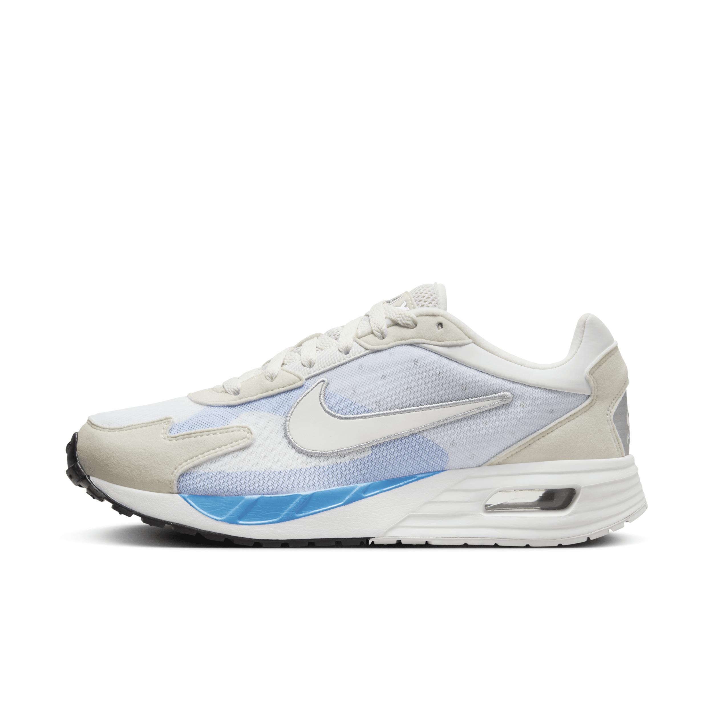 Nike Air Max Solo Sneaker Product Image