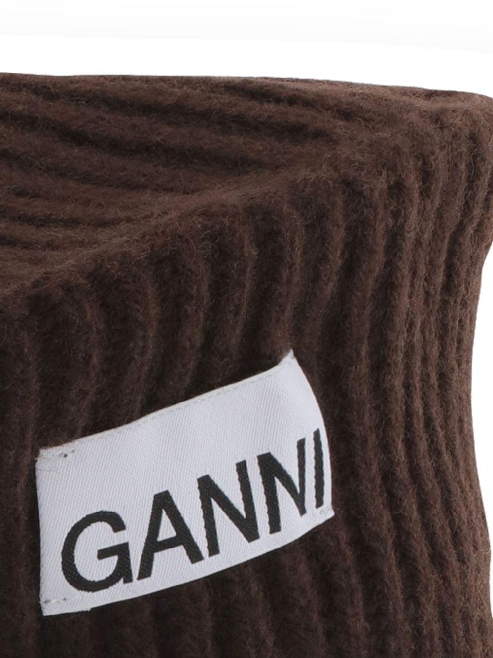 logo-appliqué ribbed beret Product Image