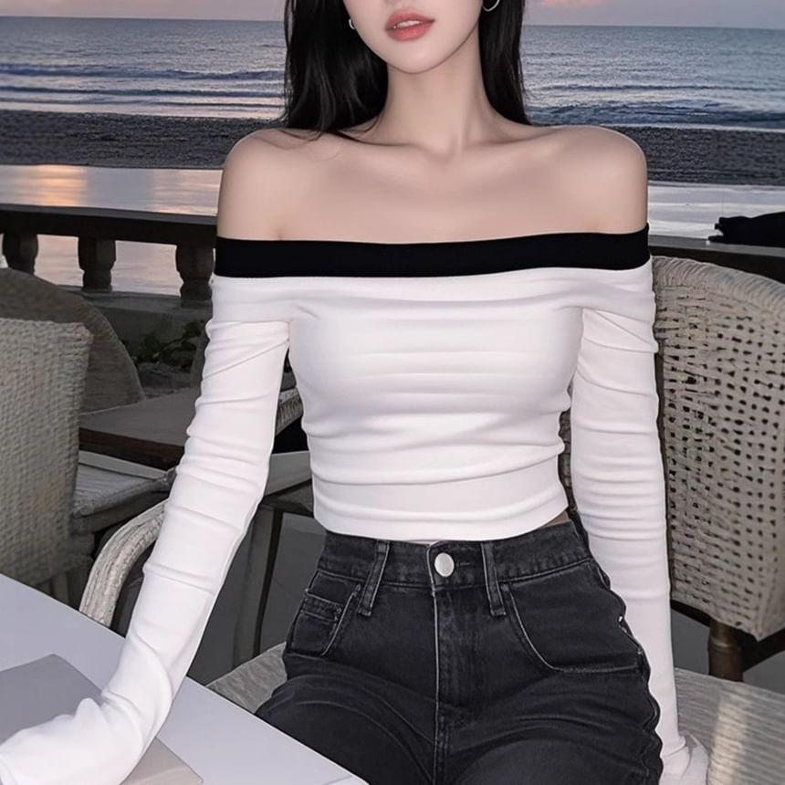 Long Sleeve Off Shoulder Contrast Trim T-Shirt Product Image