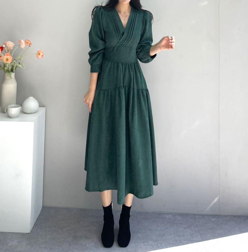 Long Sleeve V-Neck Plain Pintuck Panel Midi A-Line Dress Product Image