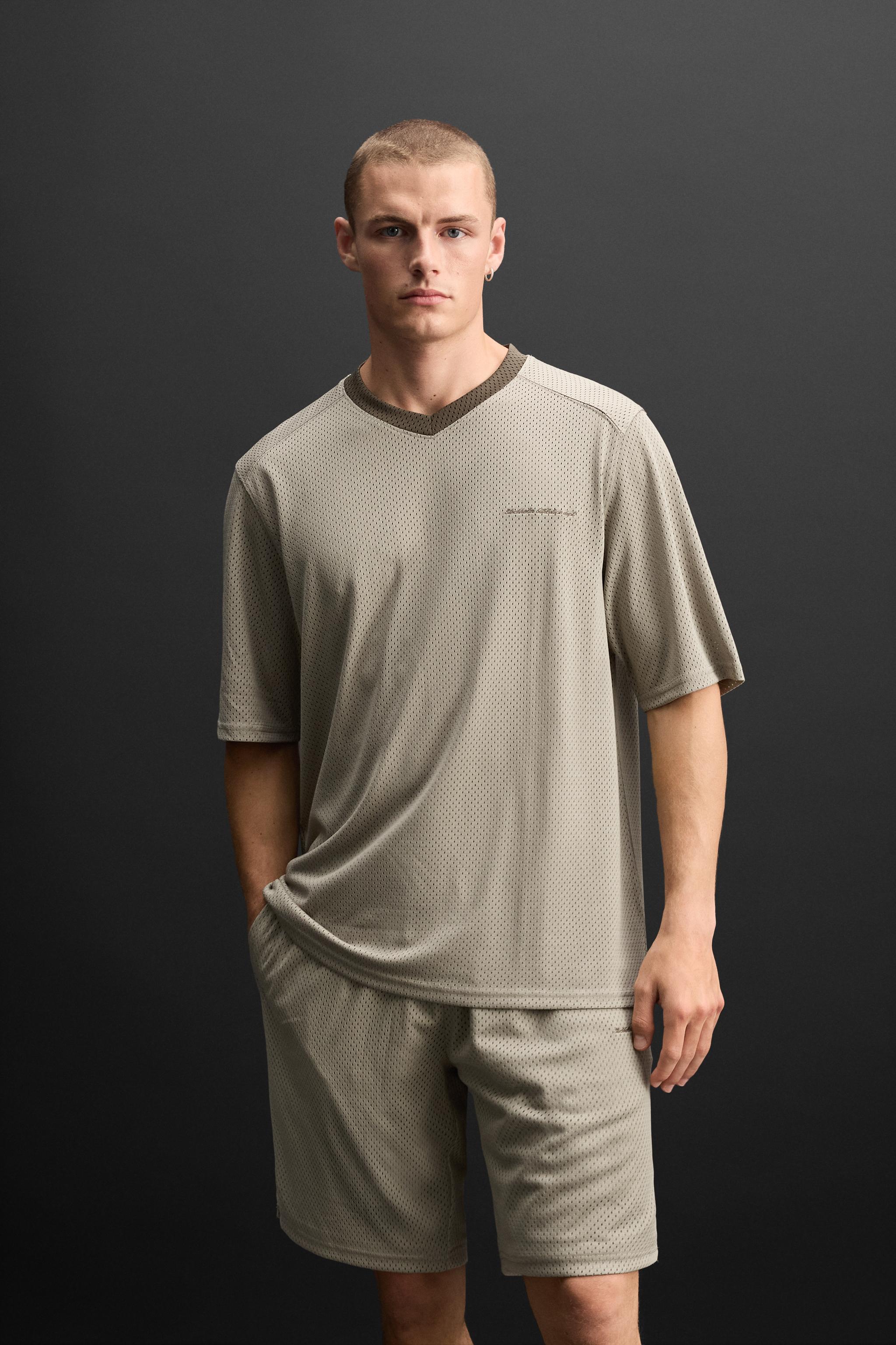 TEXTURED MESH T-SHIRT Product Image