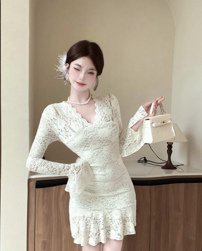 Long-Sleeve V-Neck Lace Mini Bodycon Dress Product Image