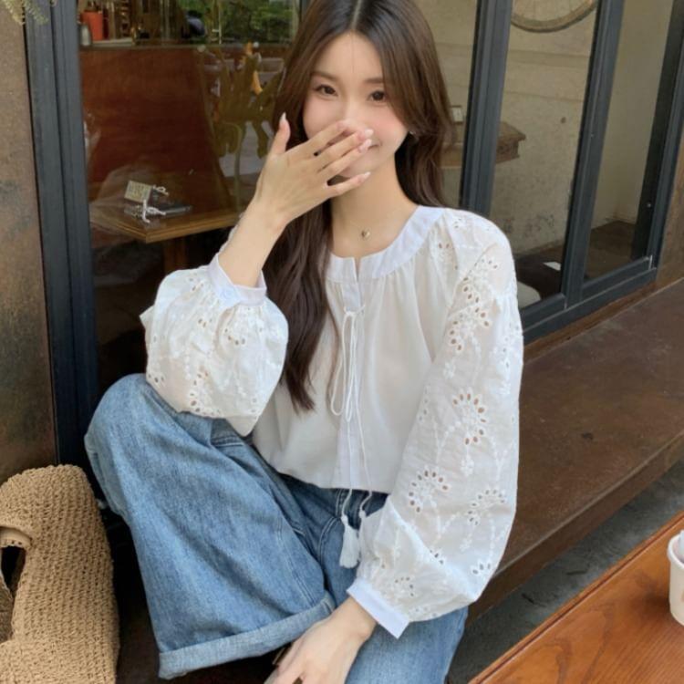 Puff-Sleeve Plain Tasseled Eyelet Lace Blouse Product Image