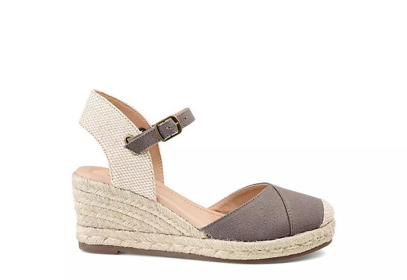 Journee Collection Ashlyn Womens Wedges Product Image