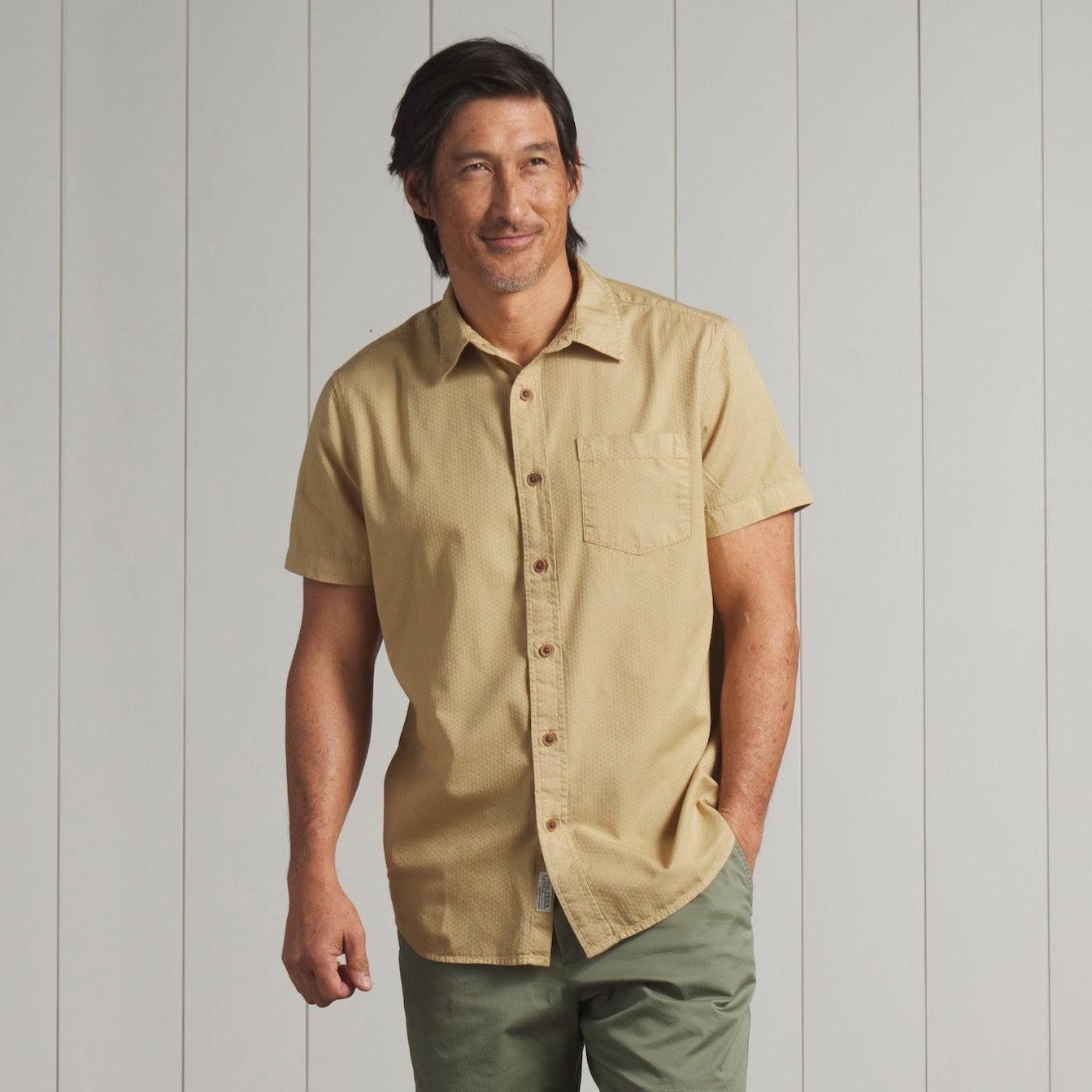 Lorenzo Dobby Short Sleeve Shirt - Khaki Product Image