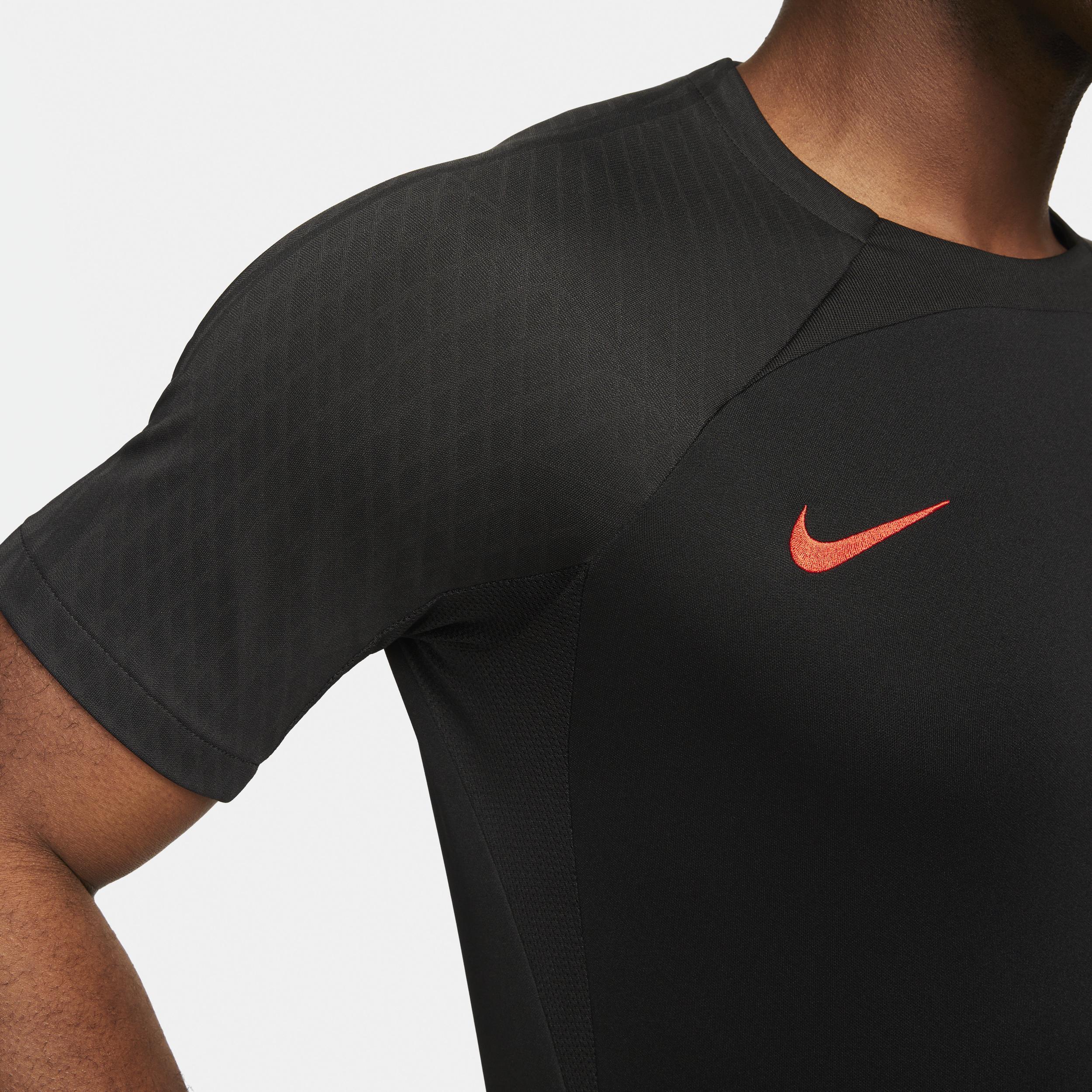 Mens Nike Black Uswnt Strike Raglan Performance Jersey - Black Product Image