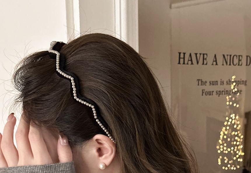 Faux Pearl Beaded Headband Product Image