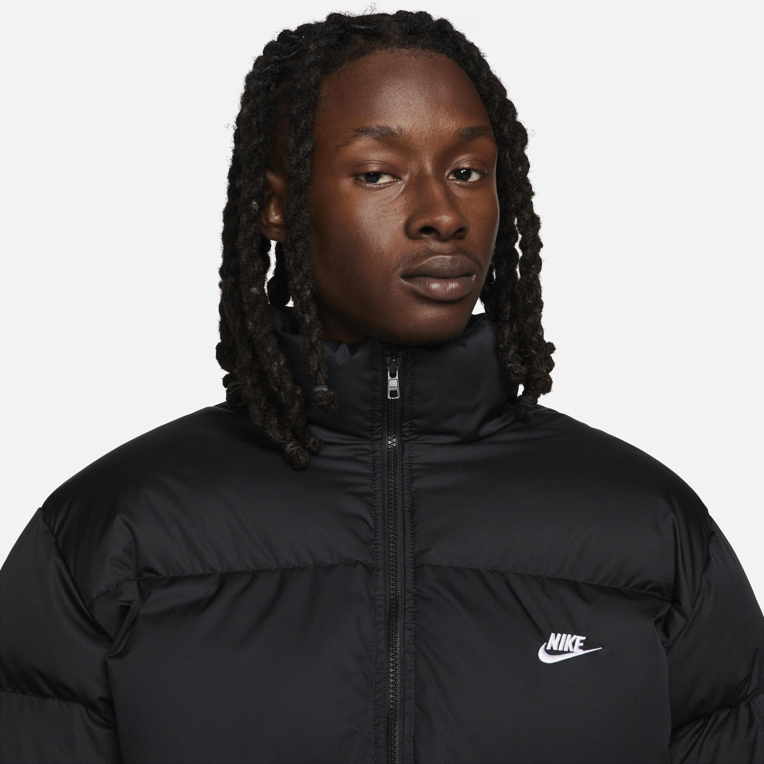 Nike Mens Sportswear Club Water-Repellant Puffer Jacket - Black Product Image