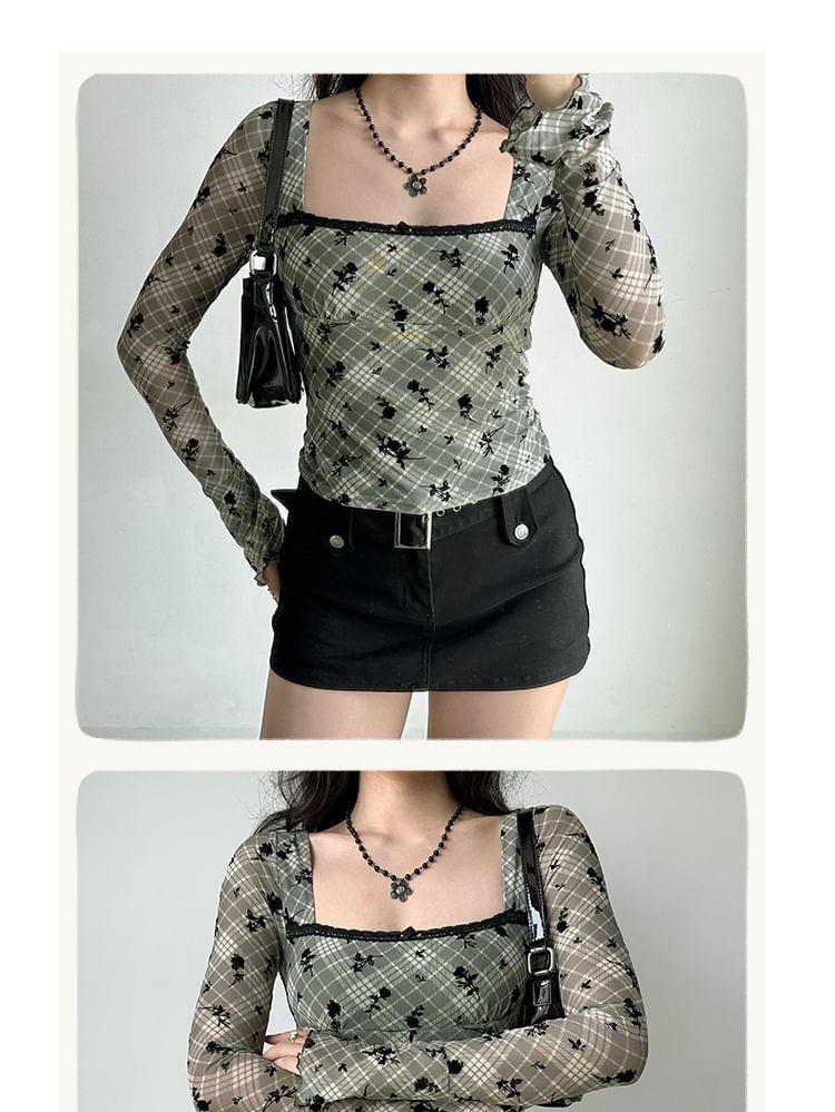 Long-Sleeve Square Neck Plaid Floral Jacquard Lace Trim Slim Fit Crop Top Product Image