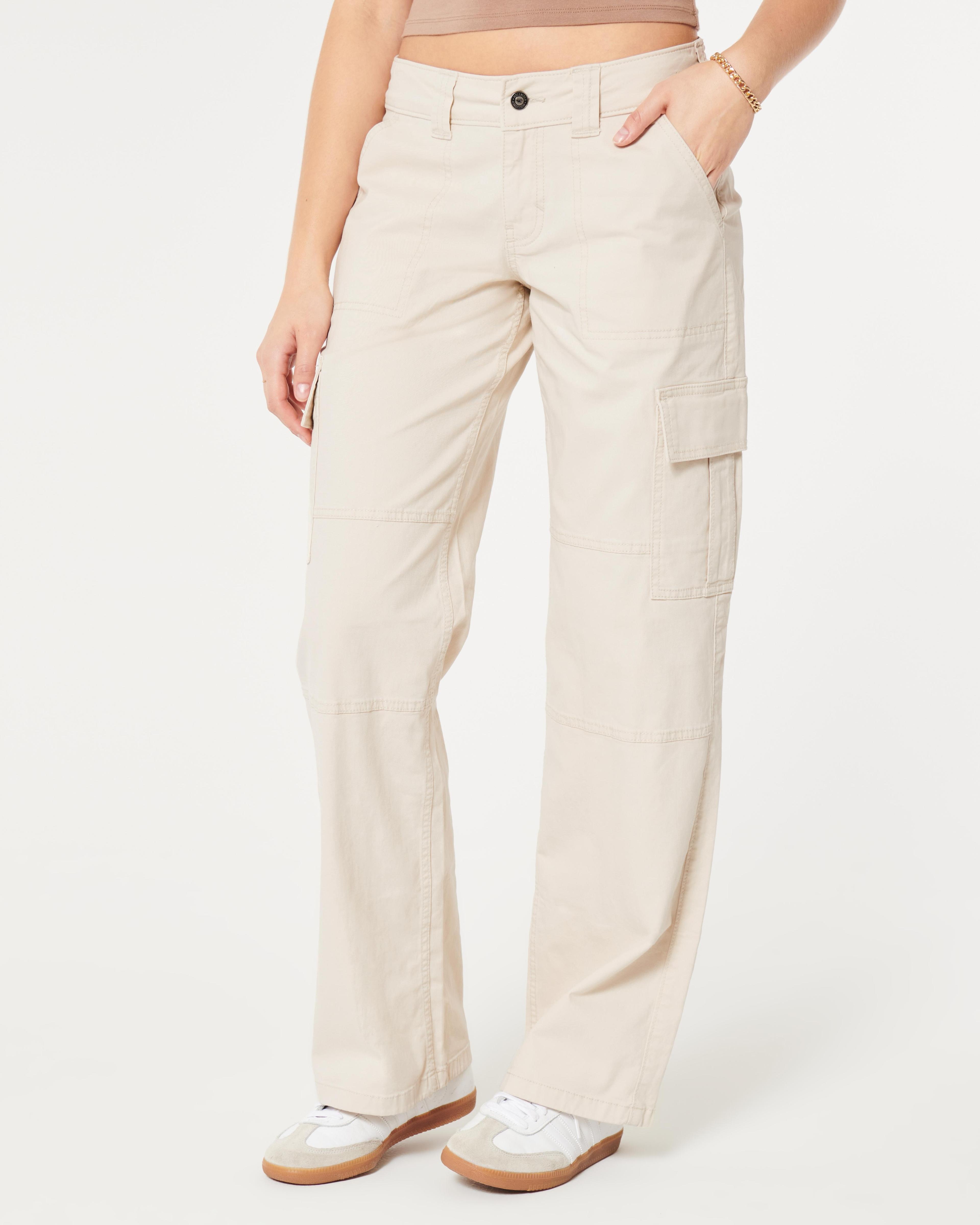 Low-Rise Baggy Cargo Pants Product Image