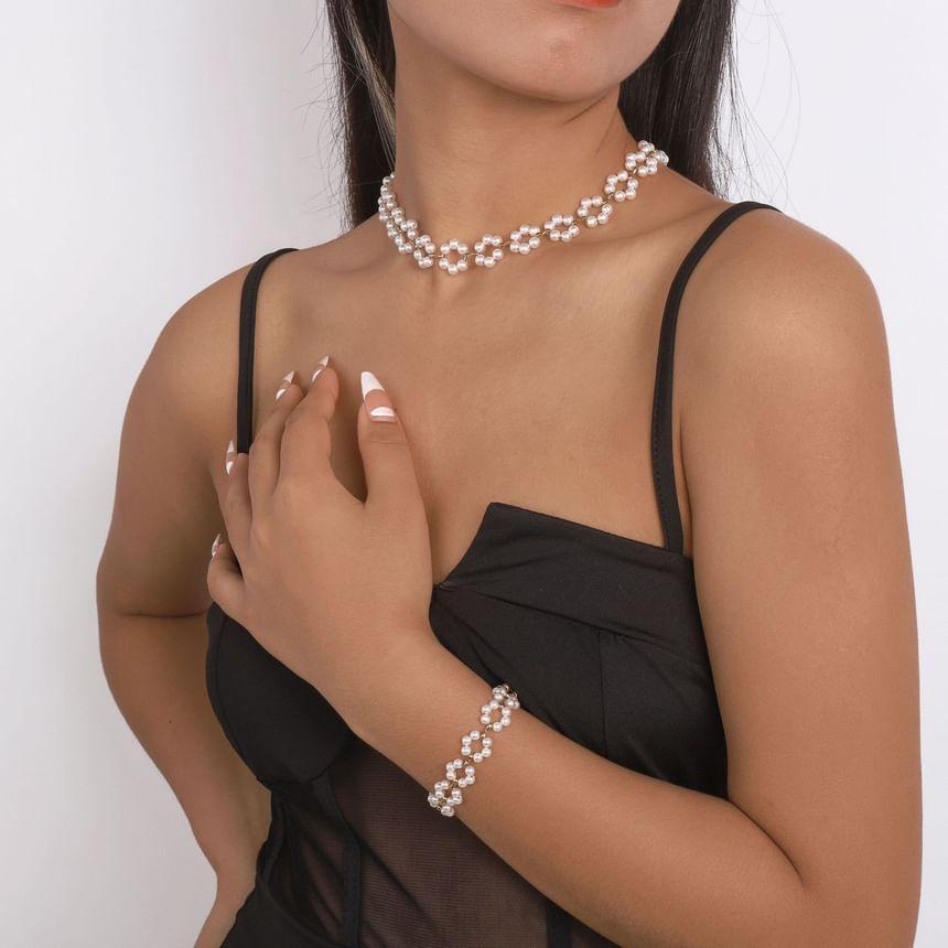 Set: Faux Pearl Beaded Necklace + Bracelet Product Image