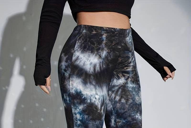 Plus Size High Rise Tie Dye Leggings Product Image