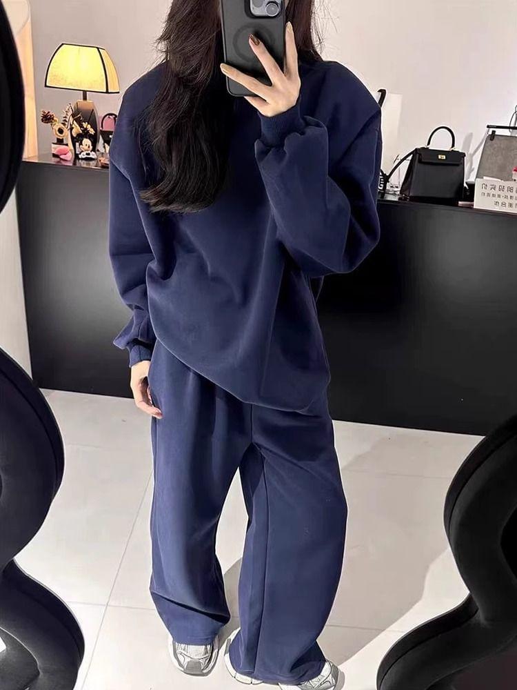 Crew Neck Plain Oversized Sweatshirt / Mid Rise Plain Wide Leg Sweatpants / Set Product Image