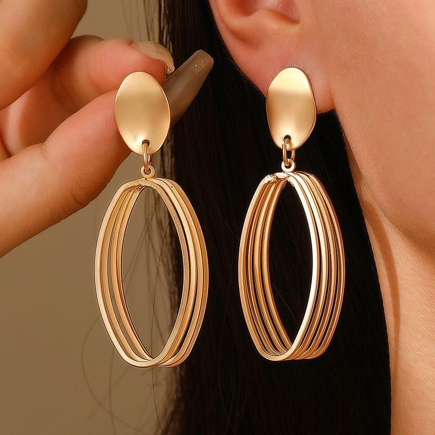 Metal Drop Earring product image