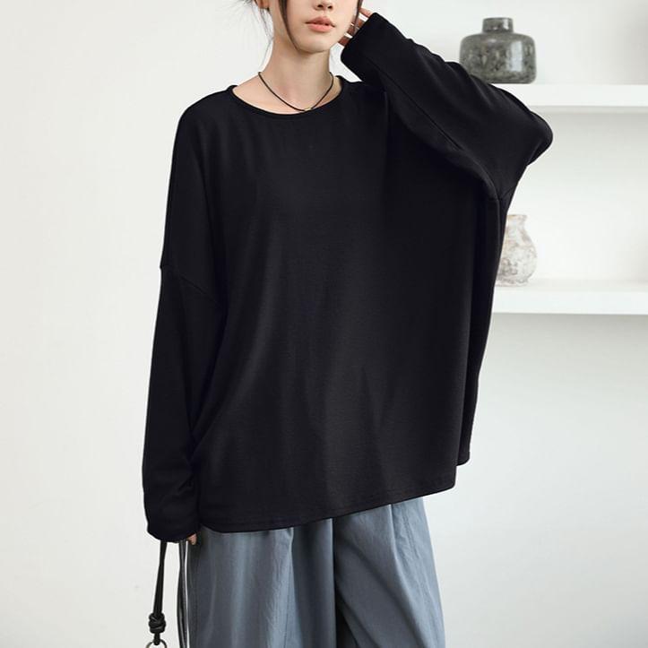 Long Sleeve Round Neck Plain T-Shirt Product Image