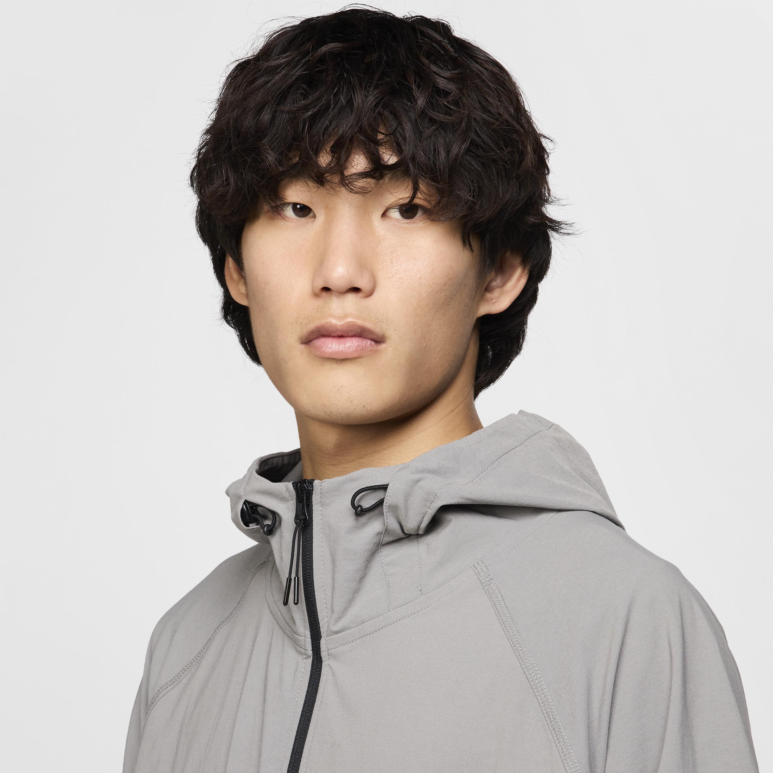 Nike Men's Tech Woven Jacket Product Image