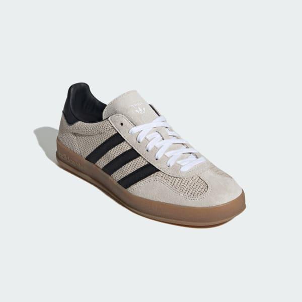 Gazelle Indoor Shoes Product Image