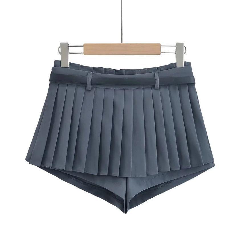 Low Waist Plain Pleated Mini Skirt Product Image