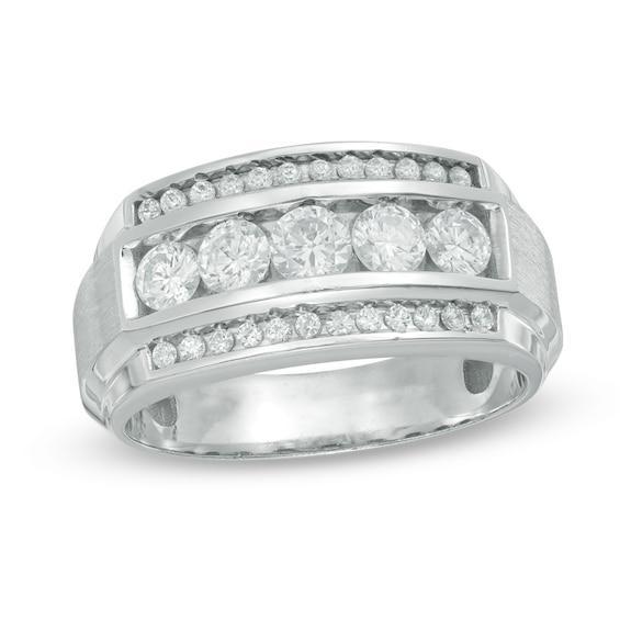 Men's 1-1/4 CT. T.w. Diamond Three Row Comfort Fit Band in 10K White Gold Product Image