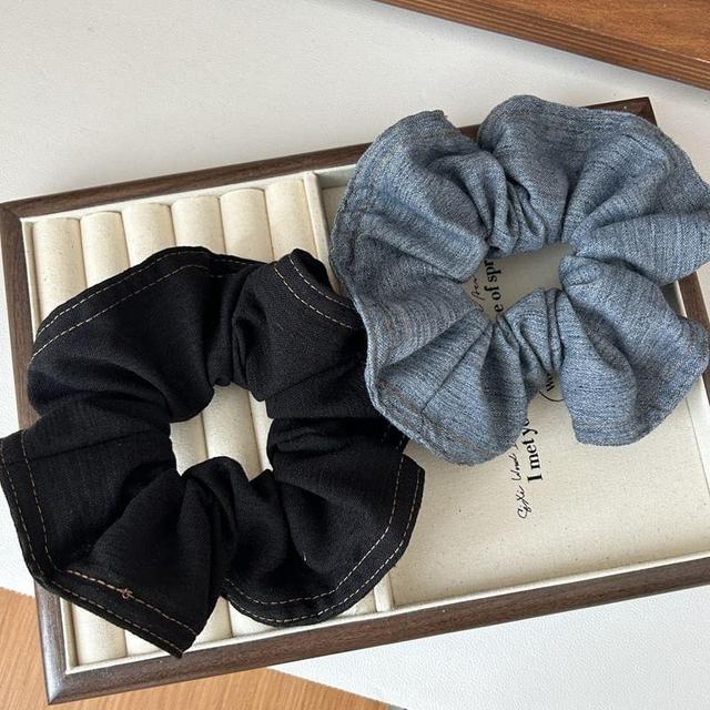 Contrast Trim Scrunchie Product Image