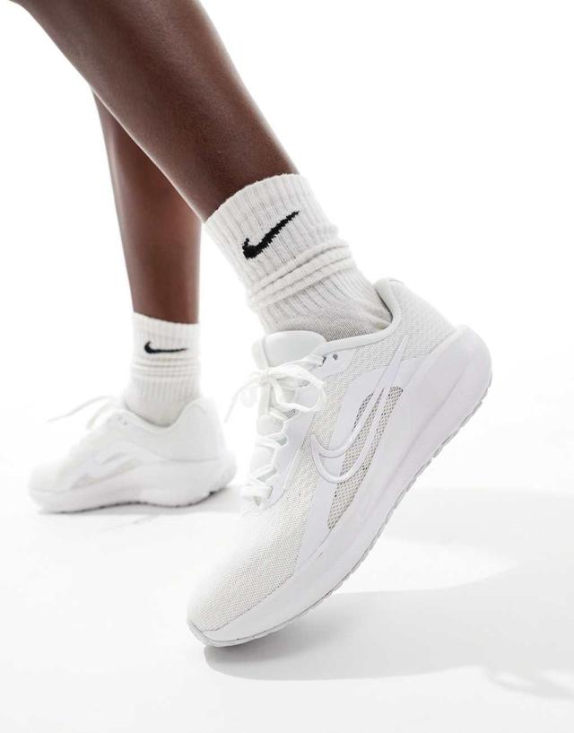 Nike Running Downshifter 13 sneakers in white Product Image