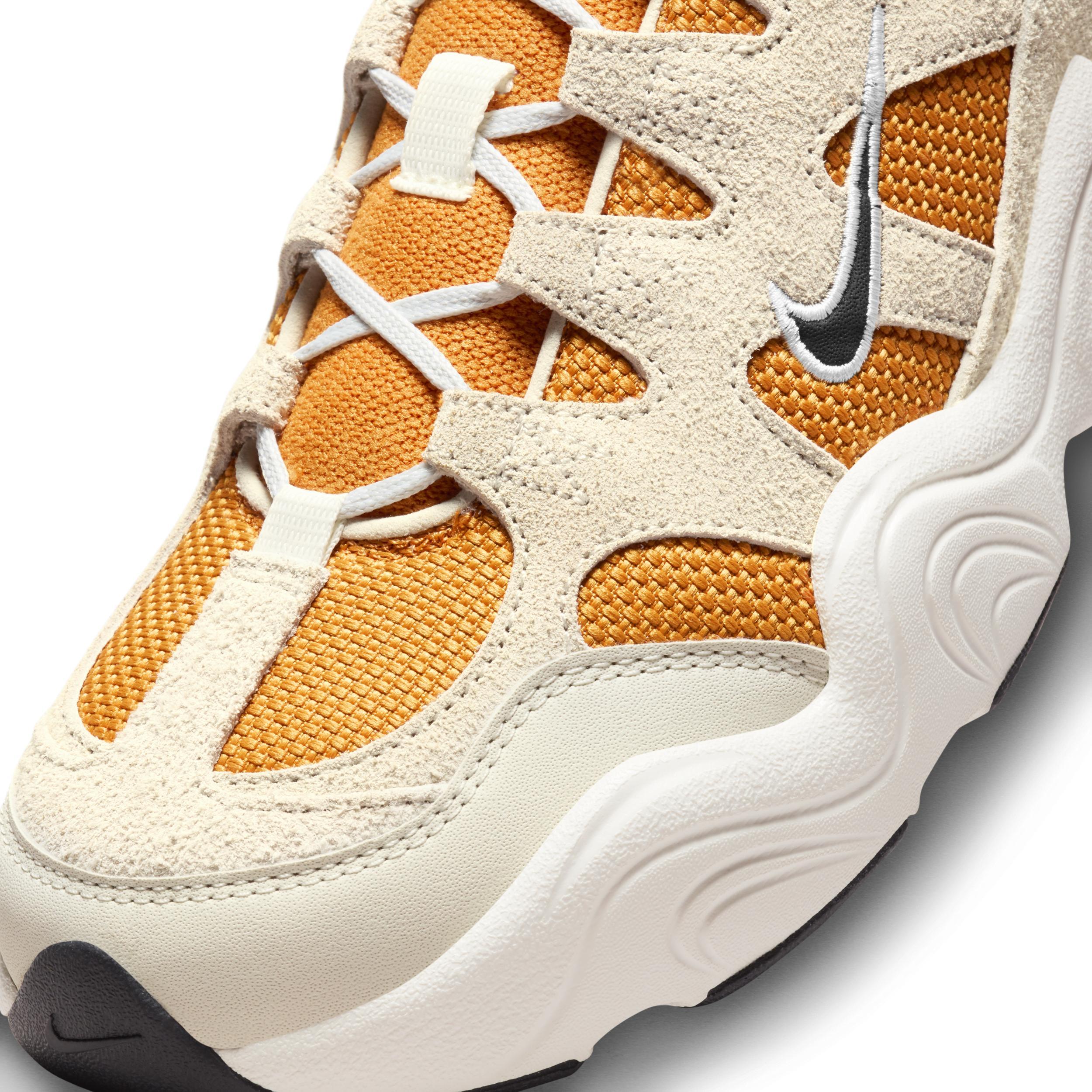 Nike Men's Tech Hera Shoes Product Image