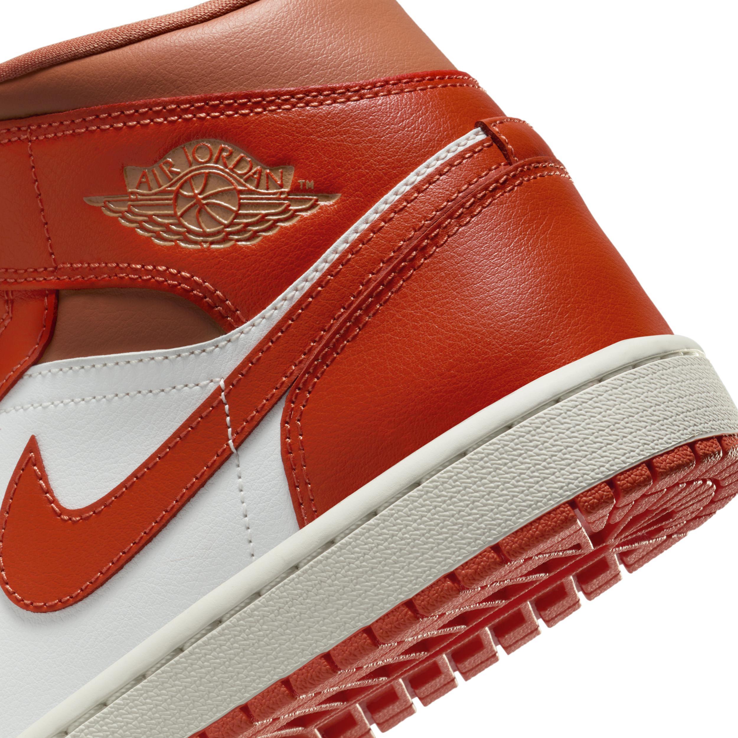 Air Jordan 1 Mid Women's Shoes Product Image