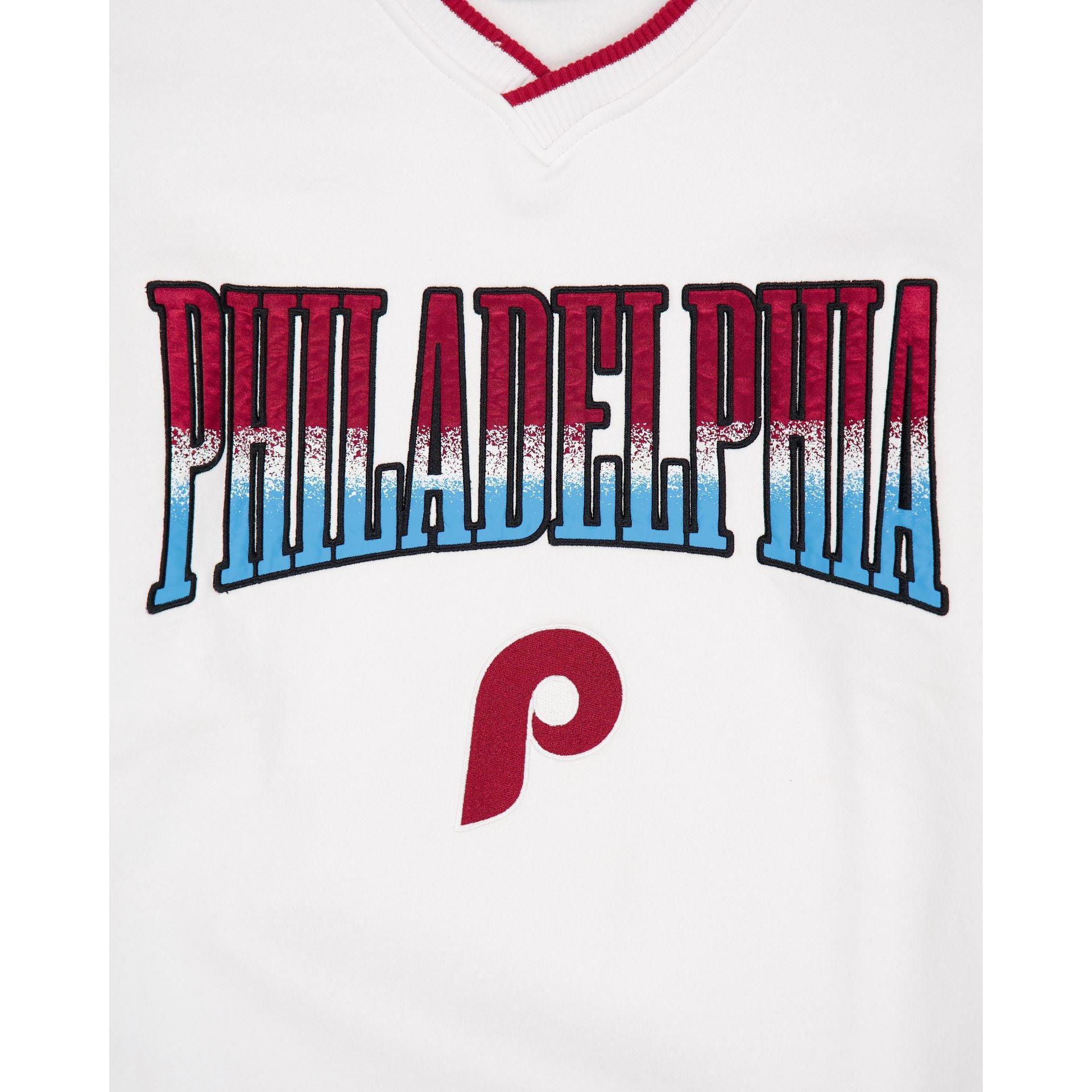 Philadelphia Phillies Sport Classics White Crewneck Male Product Image