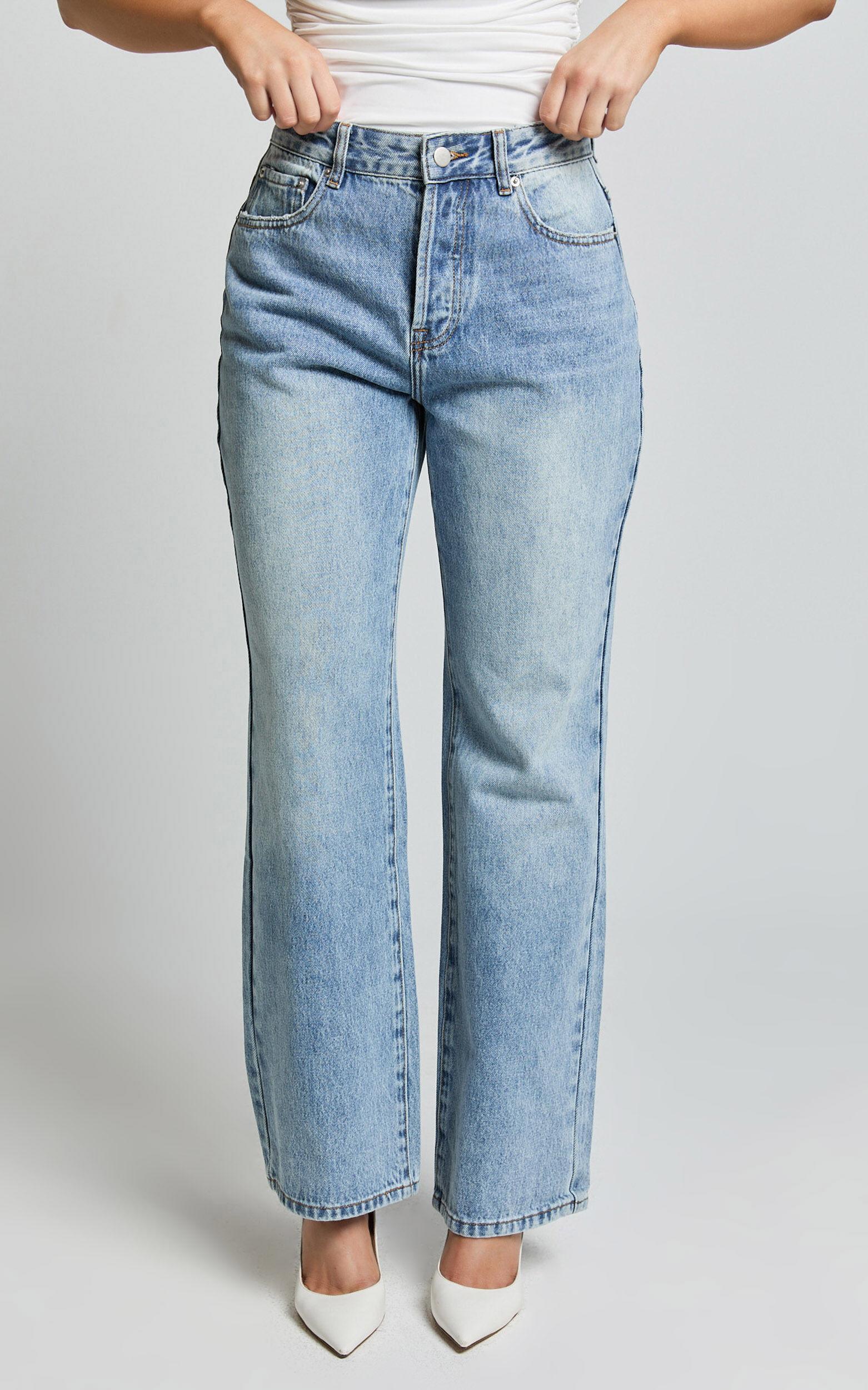 Bowie Jeans - Mid Rise Recycled Relaxed Denim Jeans in Light Blue Wash Product Image