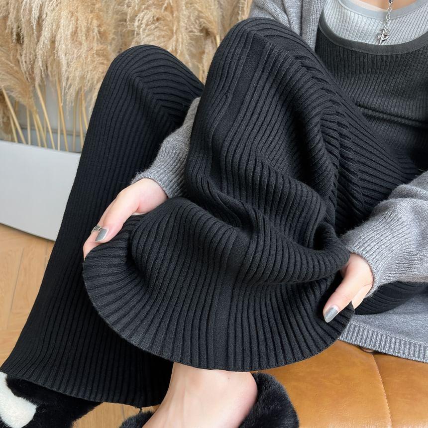 High Rise Plain Ribbed Flared Knit Pants Product Image