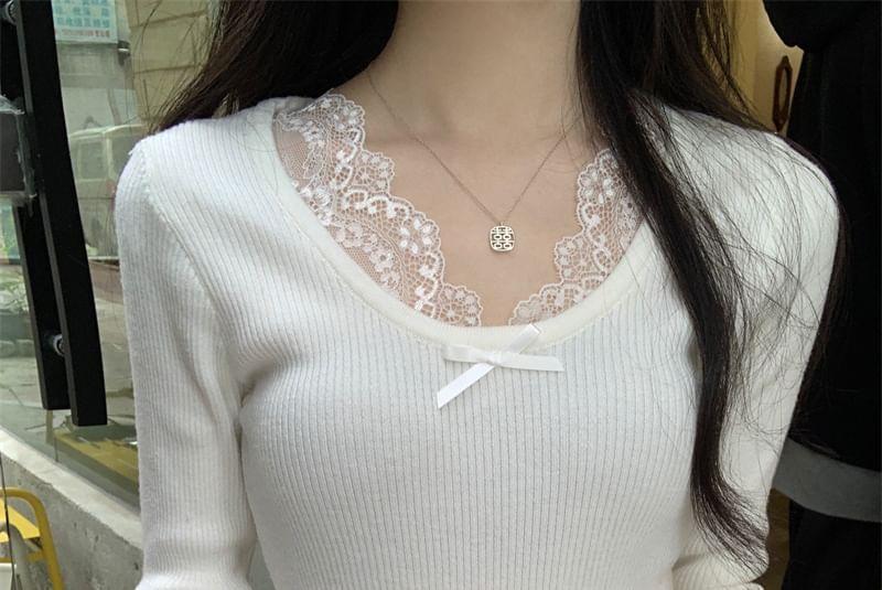 Long-Sleeve V-Neck Plain Lace Panel Bow Accent Slim Fit Knit Top Product Image