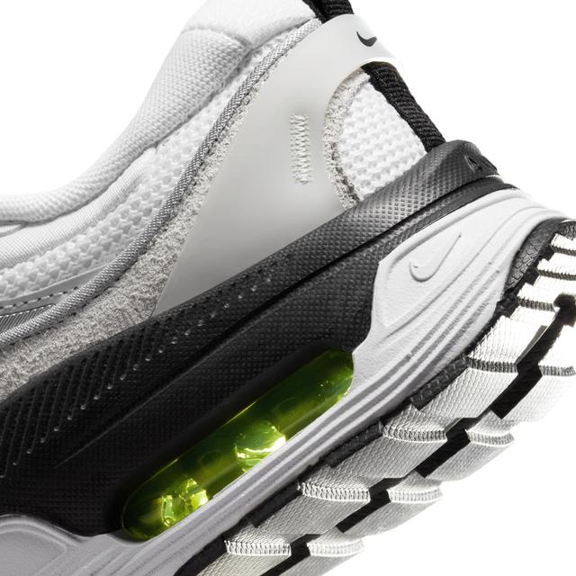 Nike Women's Air Max Bliss Shoes Product Image