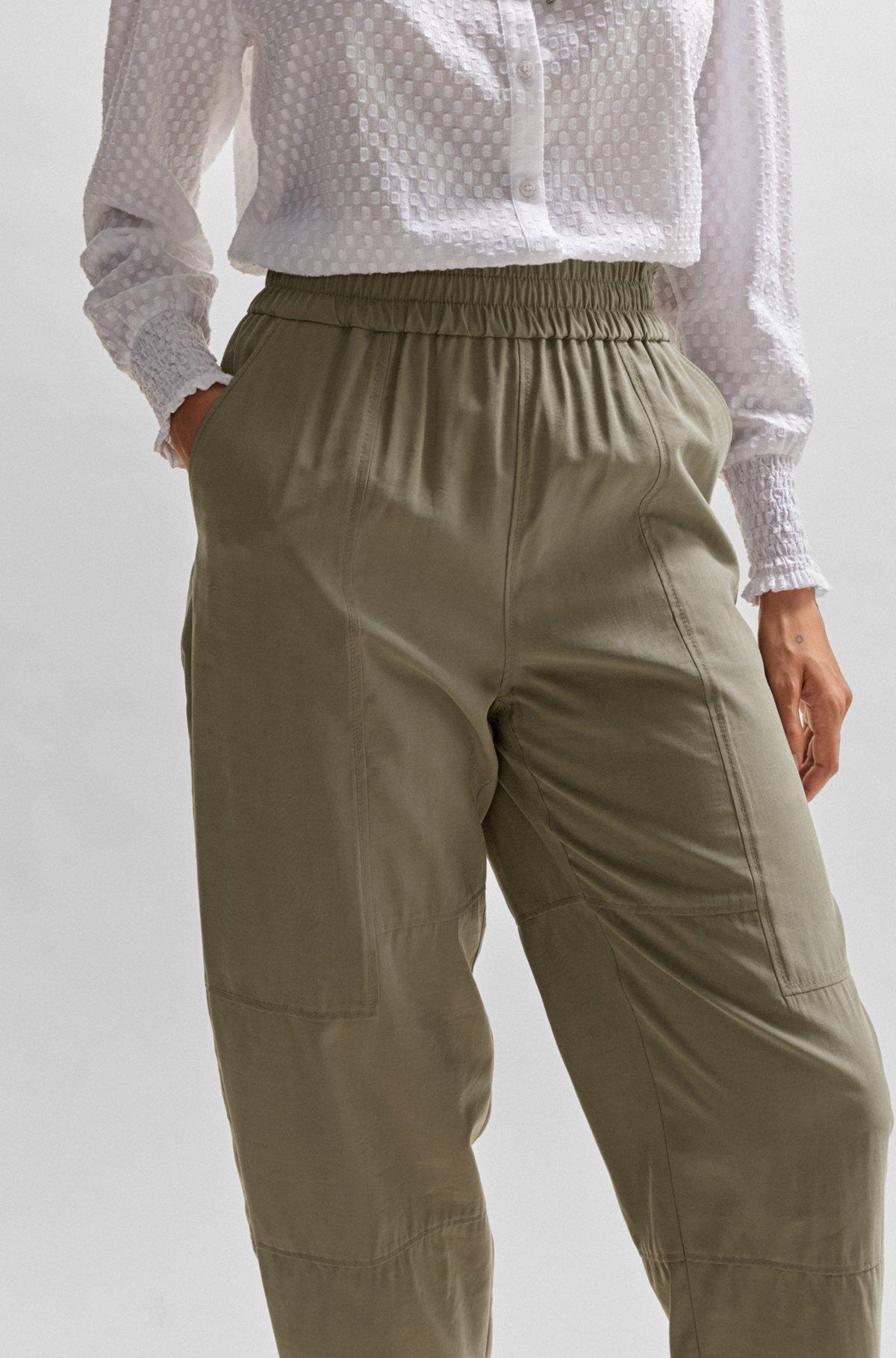 Regular-fit trousers with a tapered leg Product Image