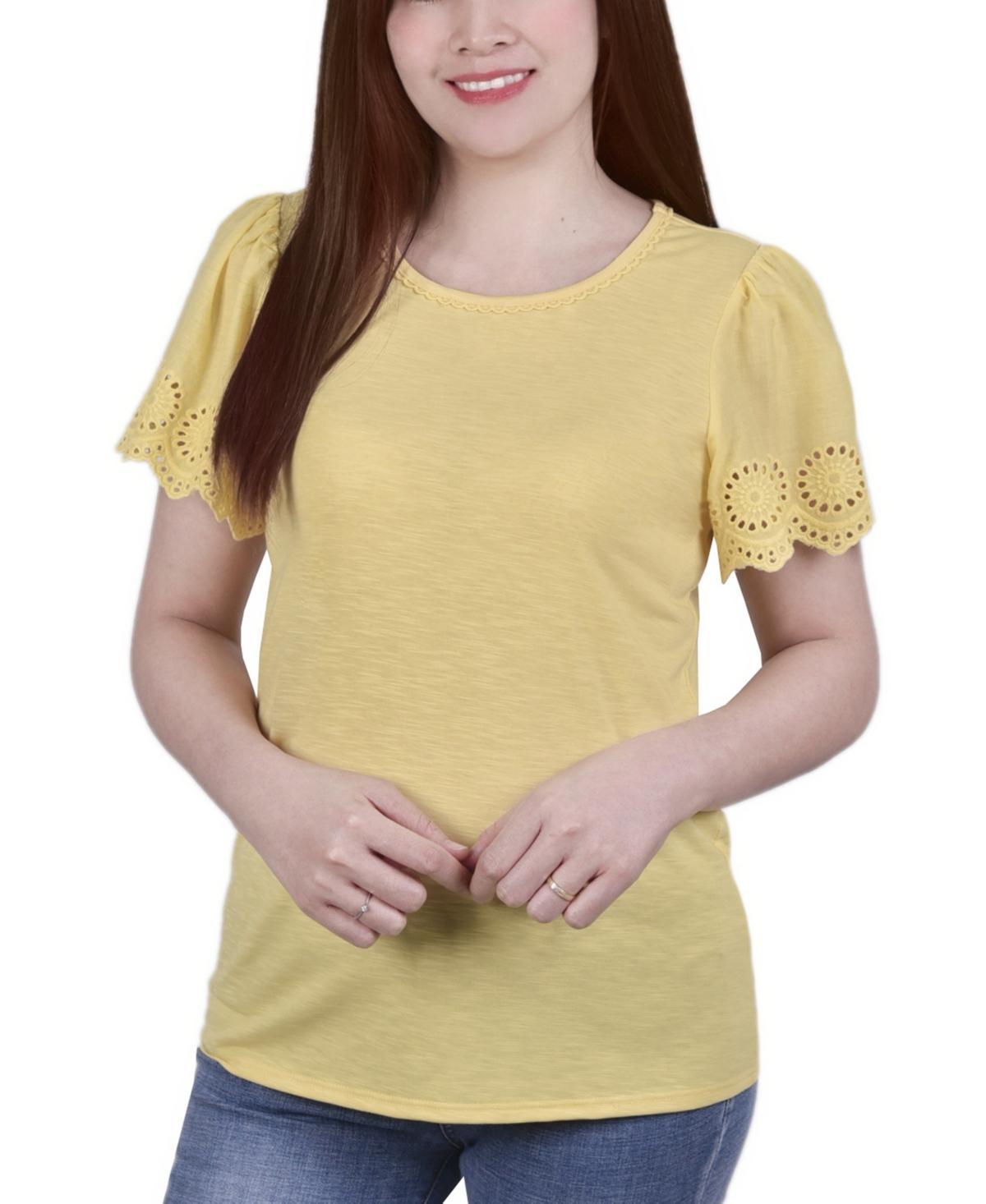 Womens Short Eyelet-Cut-out Sleeve Scoop Neck Top Product Image