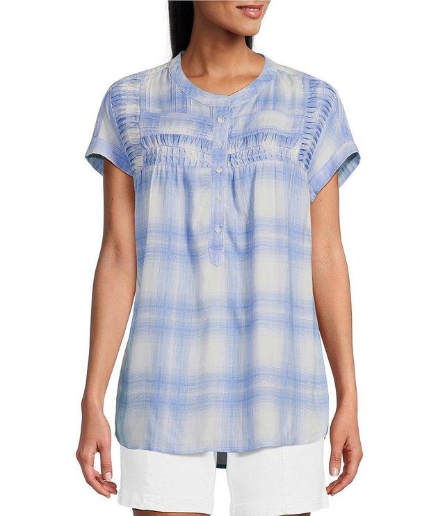 Intro Petite Size Woven Pleated Plaid Print Banded Collar Short Sleeve Pop Over Shirt Product Image