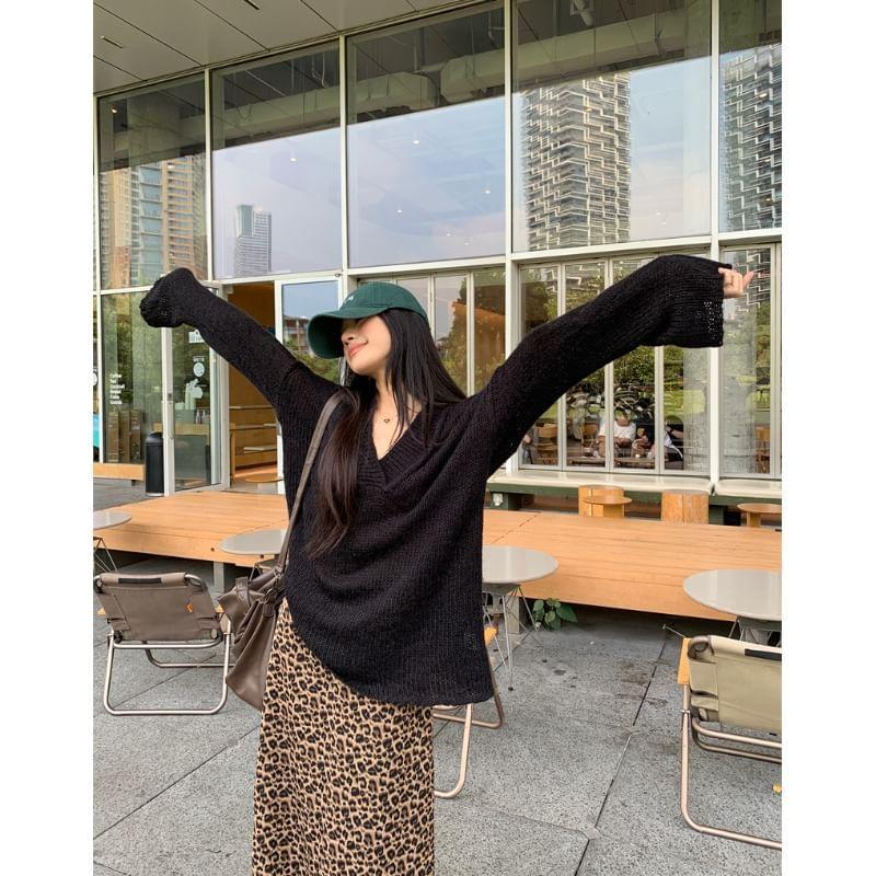 V-Neck Plain Oversized Sweater / High Waist Leopard Print Maxi A-Line Skirt Product Image